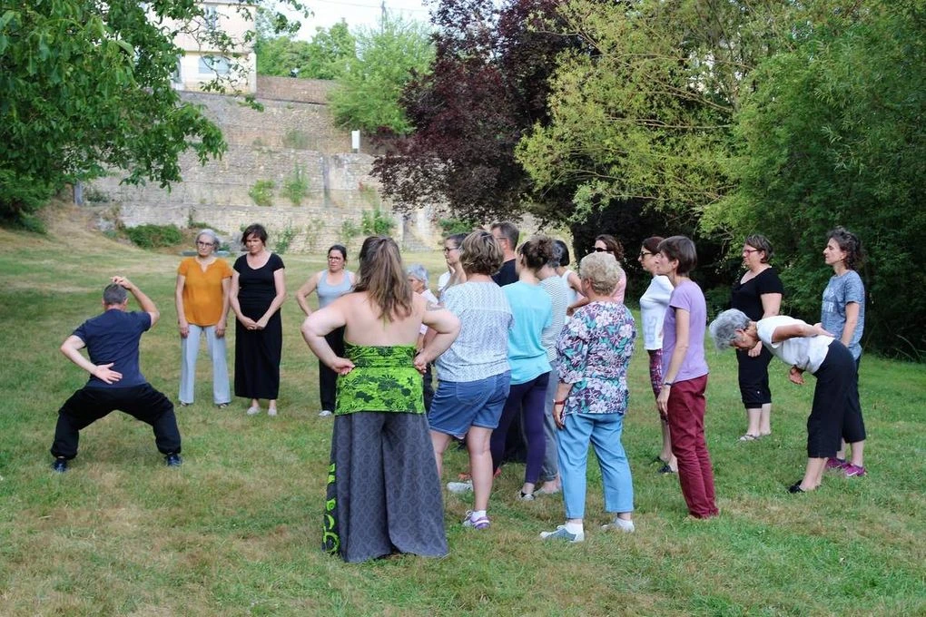 Cours dans le parc du clors des Roches, à deux pas des Jardins du Tan
