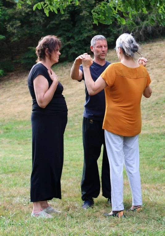 Cours dans le parc du clors des Roches, à deux pas des Jardins du Tan
