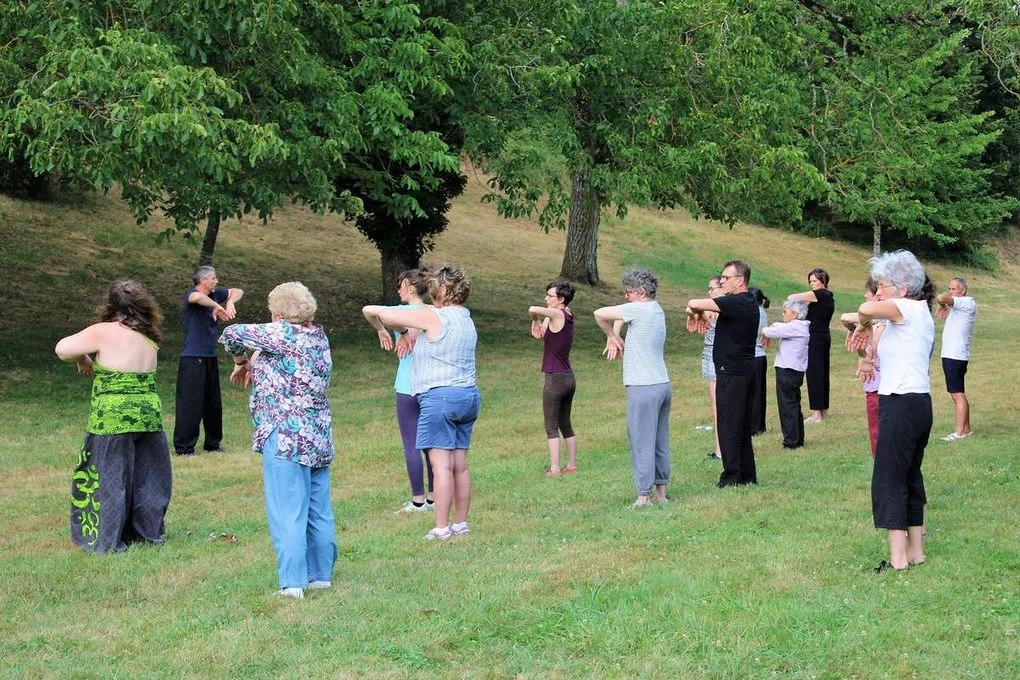 Cours dans le parc du clors des Roches, à deux pas des Jardins du Tan